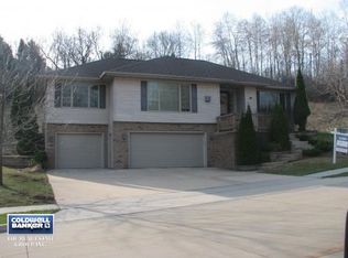 34 Eagles Ct, Kaukauna, WI 54130