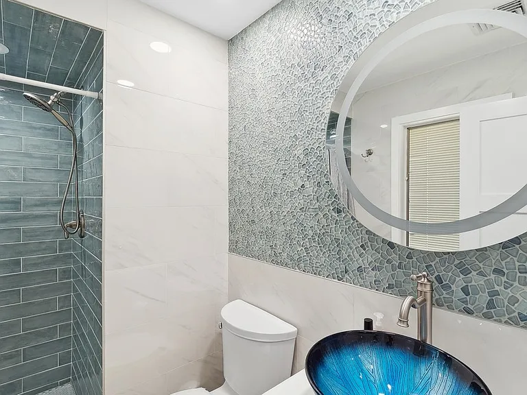 116 Norfolk Dr — Photo 11