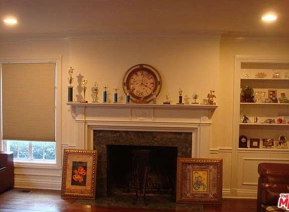 4th image of 212 S Spalding Dr