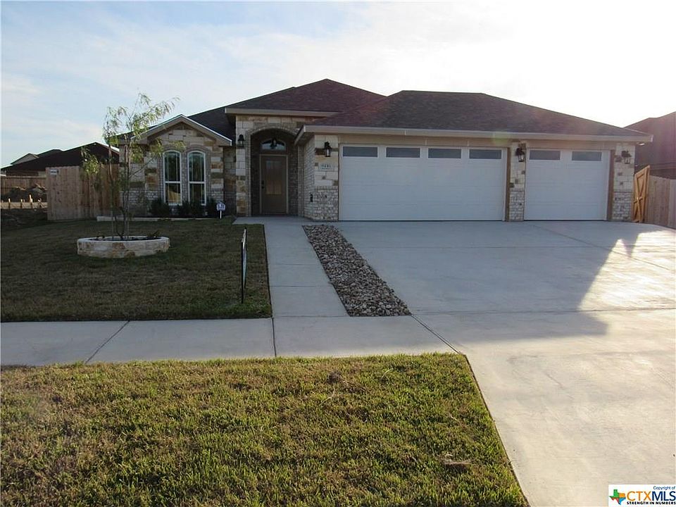 1st image of 6116 Cactus Flower Ln