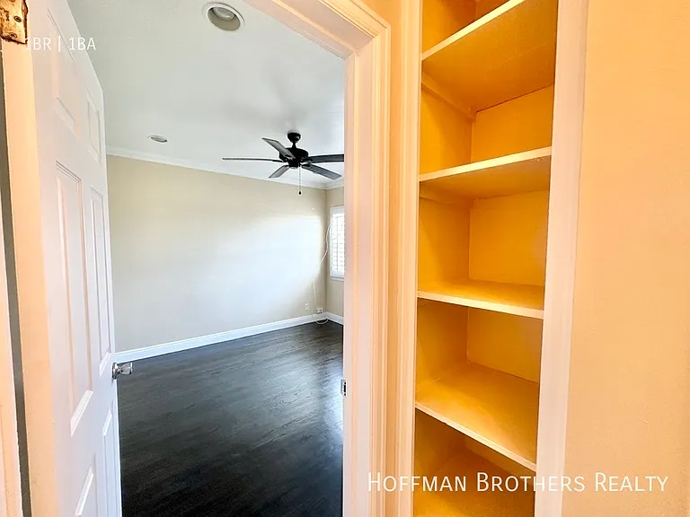 1913 1/2 Claudina Ave — Photo 8