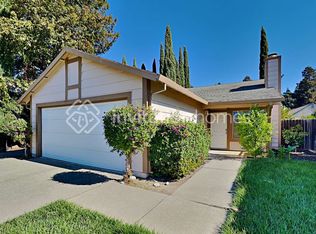 137 Catalpa Ln, Vacaville, CA 95687
