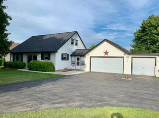 7301 156th Ave, Bristol, WI 53104
