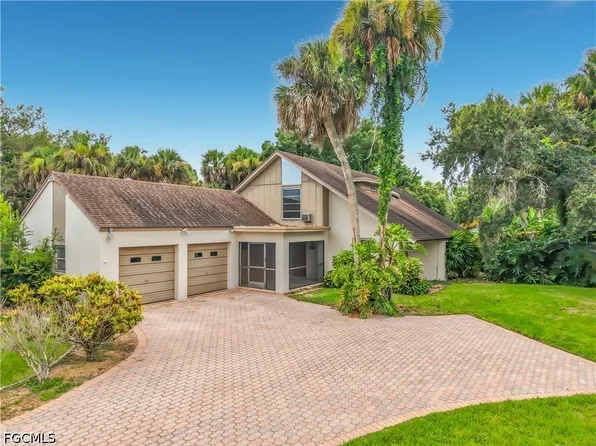 1625 Silverwood Ct, North Fort Myers, FL 33903