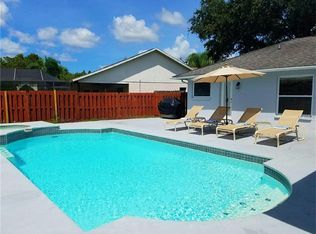 8420 Picnic Ct, New Port Richey, FL 34653