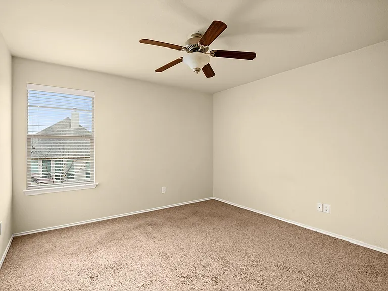 18716 Derby Hill Ln — Photo 27