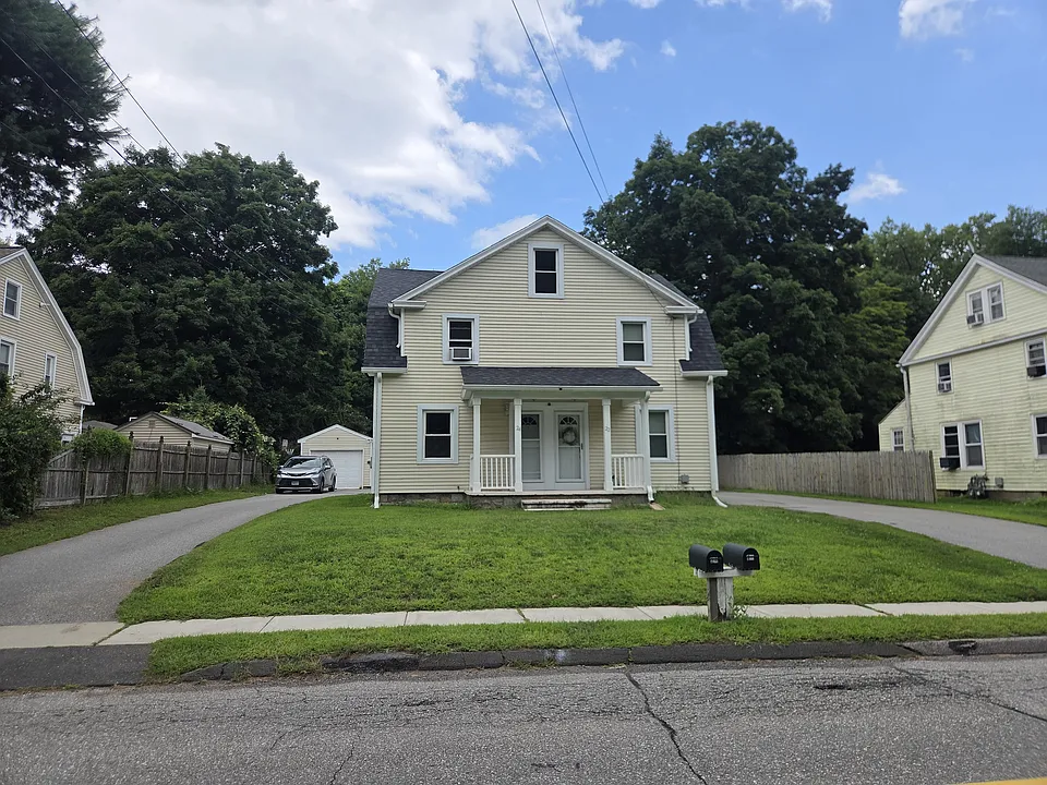 24 Addison Rd #24