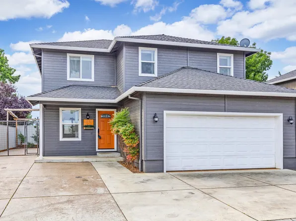 450 Freeman Rd, Central Pt, OR 97502