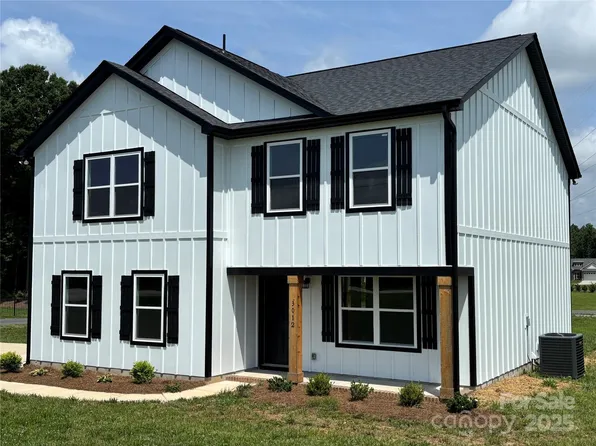 3012 Isle Ln, Monroe, NC 28110