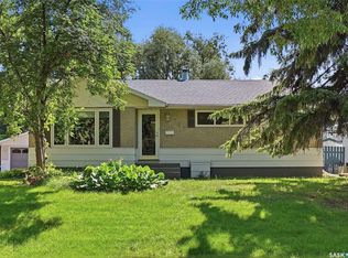 767 22nd STREET E, Prince Albert, SK S6V 1N9