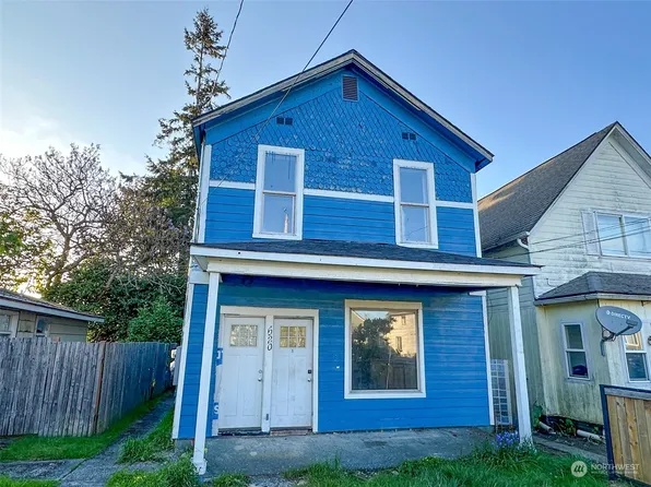520 9th Street, Hoquiam, WA 98550