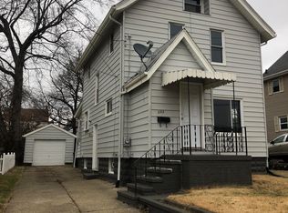 893 Battles Ave, Akron, OH 44314