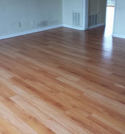 3rd image of 4106 Rosewood Ave APT 7