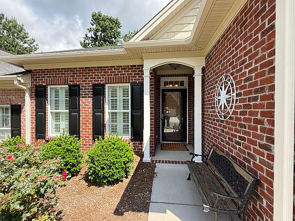 2nd image of 1102 Kinloch Dr