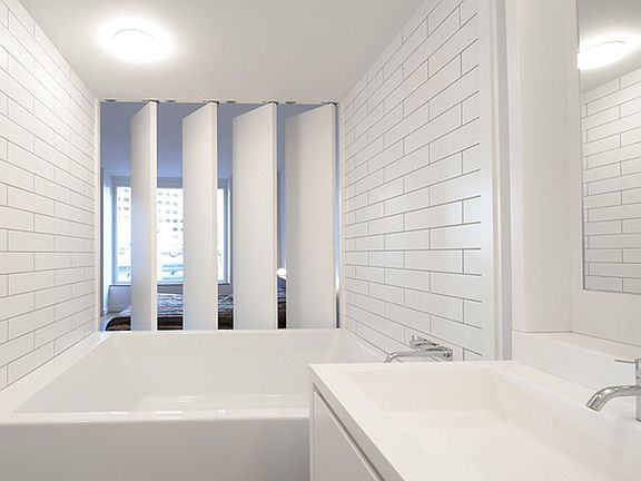 4th image of 15 William St #15D