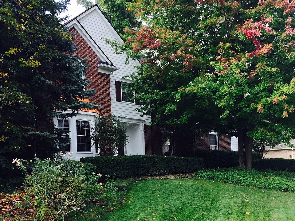 2nd image of 39501 Danielle Dr