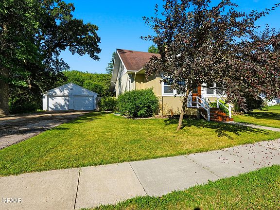 2nd image of 308 S 2nd St