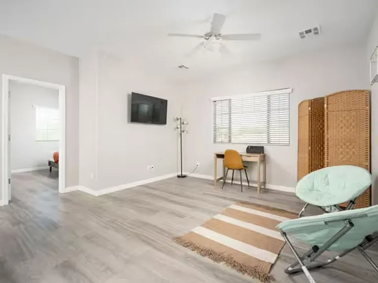 989 E Narrowleaf Ct — Photo 8