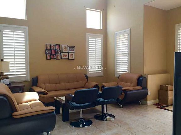 3rd image of 4714 Deer Forest Ave
