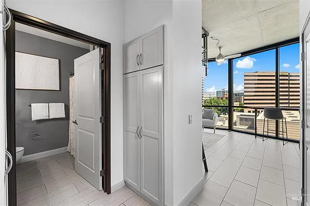 851 Front St #610 — Photo 4