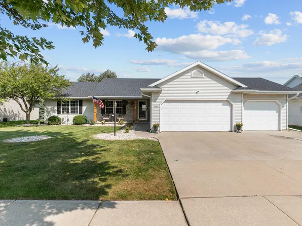 2080 Meadowview St, Kaukauna, WI 54130