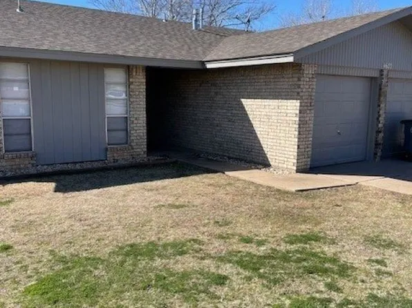 4627 SE Aberdeen Ave, Lawton, OK 73501