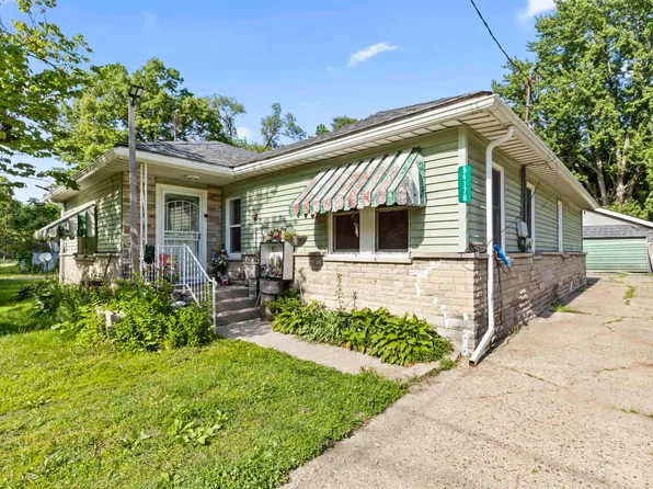 54176 Independence St, Elkhart, IN 46514