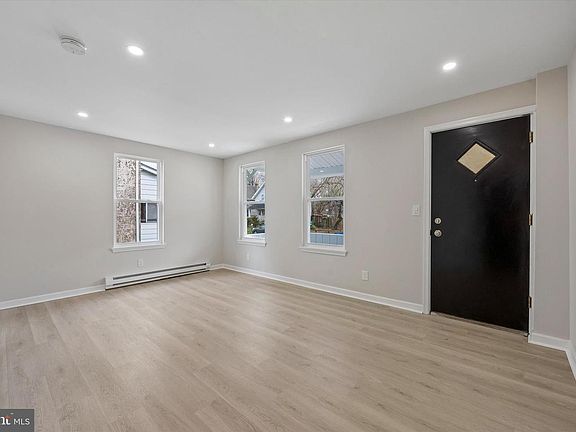 3rd image of 32 Colby Ave