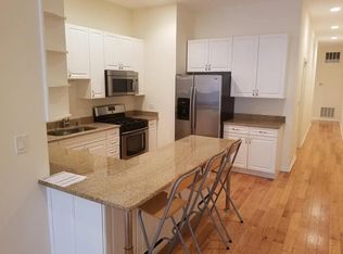 6052 W Irving Park Rd #3E, Chicago, IL 60634