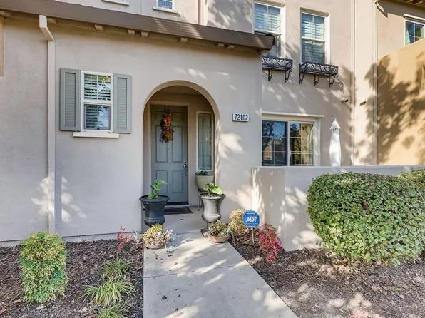 5301 E Commerce Way Unit 72102, Sacramento, CA 95835