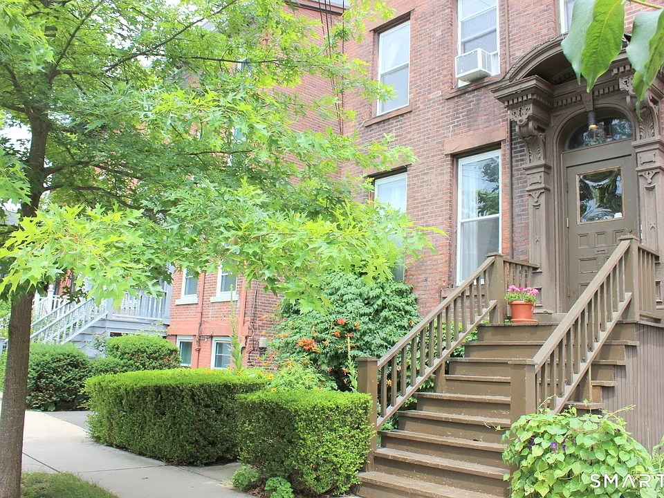 151 Bradley St #2