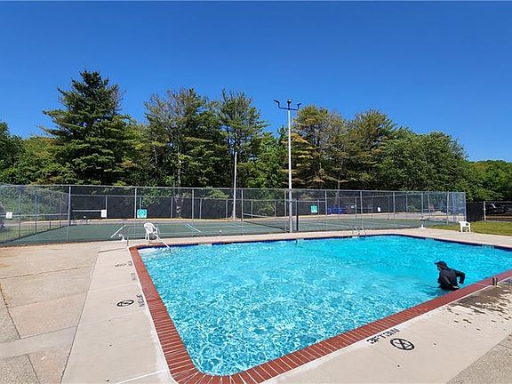 3rd image of 74 Buddington Road #6