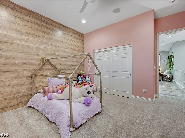 9738 Bear Trap Ct — Photo 34