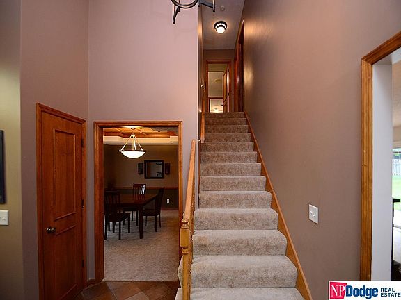 5th image of 16338 Oak Cir