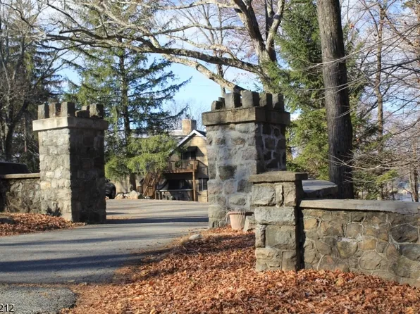 28 Sunset Terr. #7, Mount Arlington Boro, NJ 07856