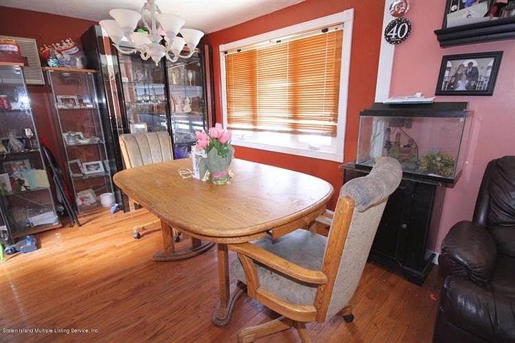 456 Klondike Ave Staten Island NY Zillow