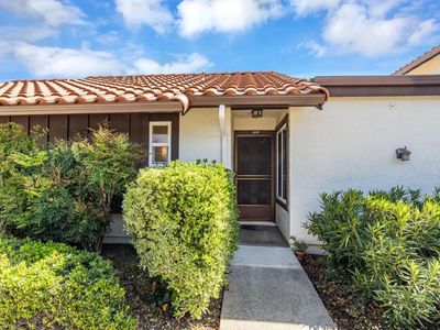 21997 McClellan Rd, Cupertino, CA, 95014
