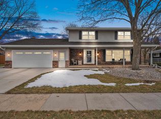 1730 N Birchwood Ave, Appleton, WI 54914