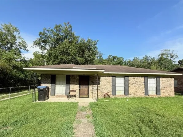 252 Hopi St, Chickasaw, AL 36611