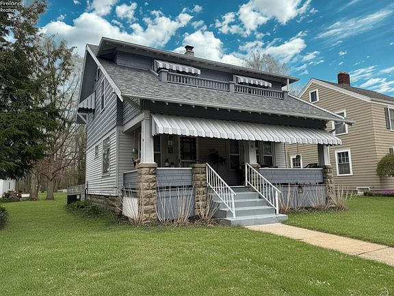 2nd image of 3 Rosedale Blvd