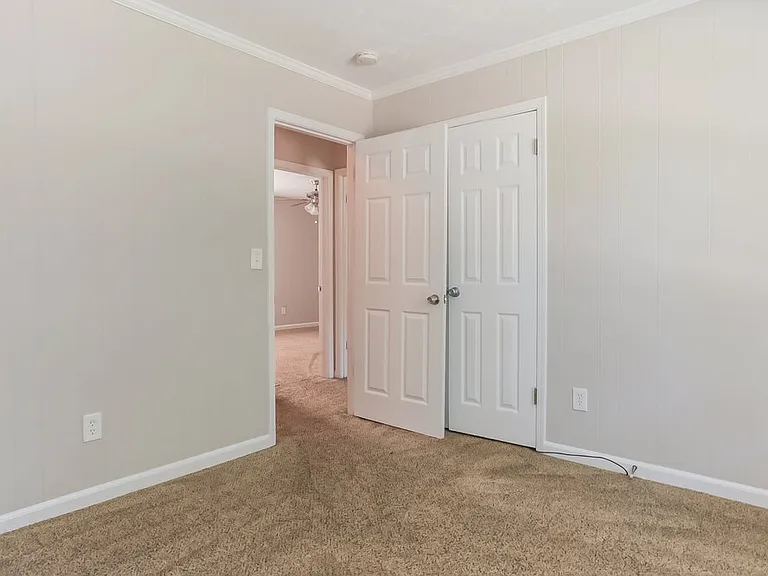 3212 Goldenchain Dr — Photo 21