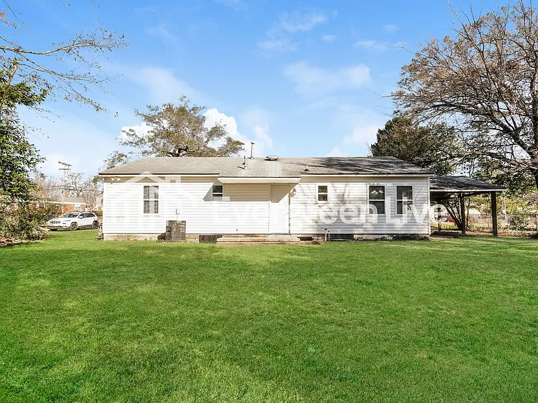 1151 Weston St — Photo 15
