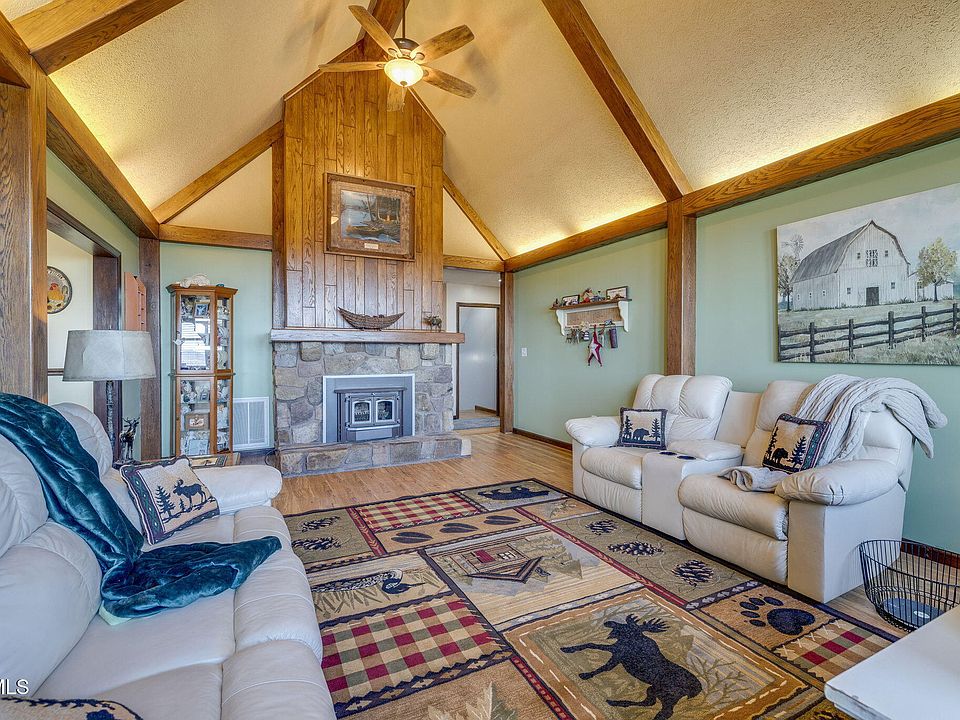 16th image of this home