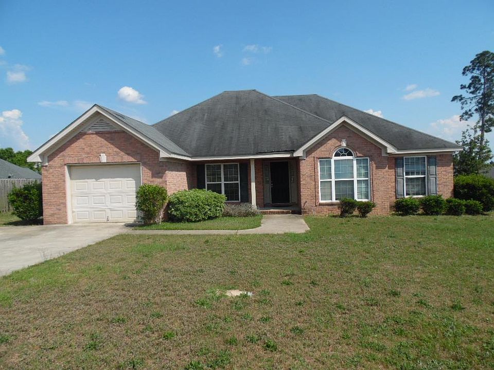 1st image of 3464 Essex Pl