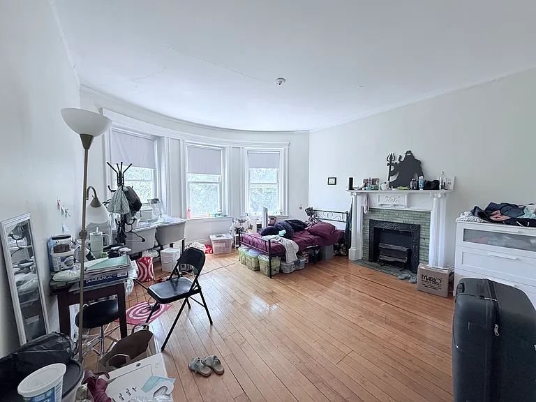 1822 Beacon St #6 — Photo 6