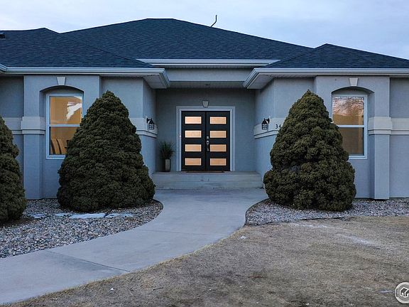 3rd image of 344 N Shore Cir