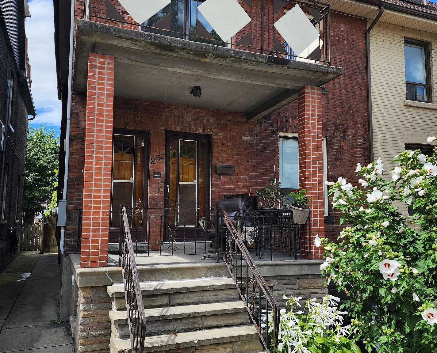 2 bed, $2,800 — Photo 1