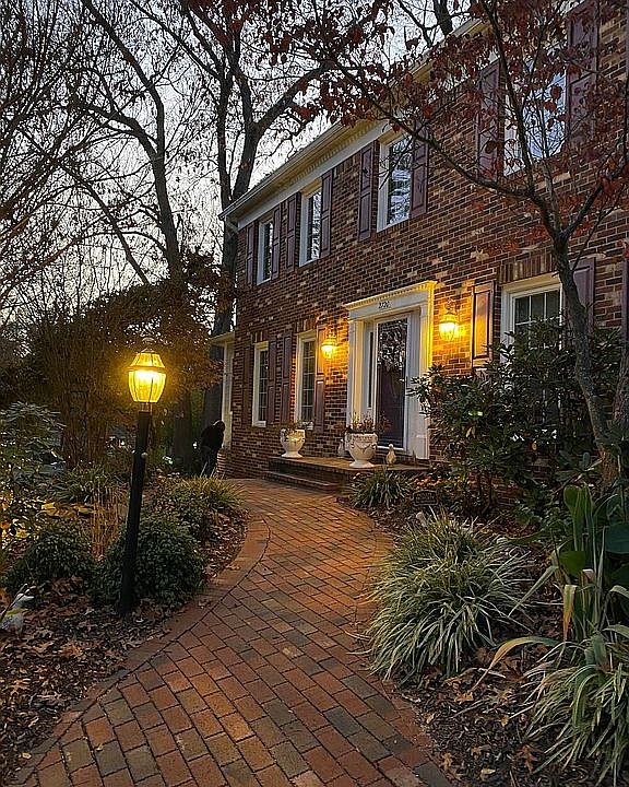 1st image of 2720 Valestra Cir