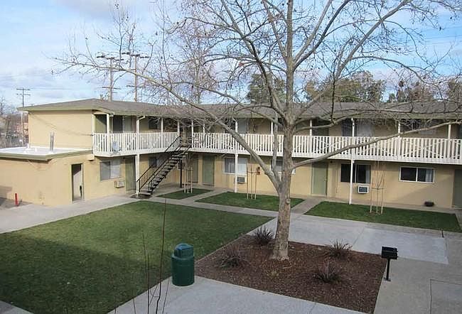 1st image of 1523 Los Robles Blvd #22