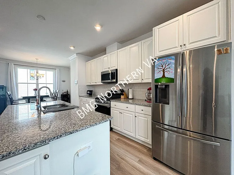 7435 Rocky Creek Ter — Photo 8